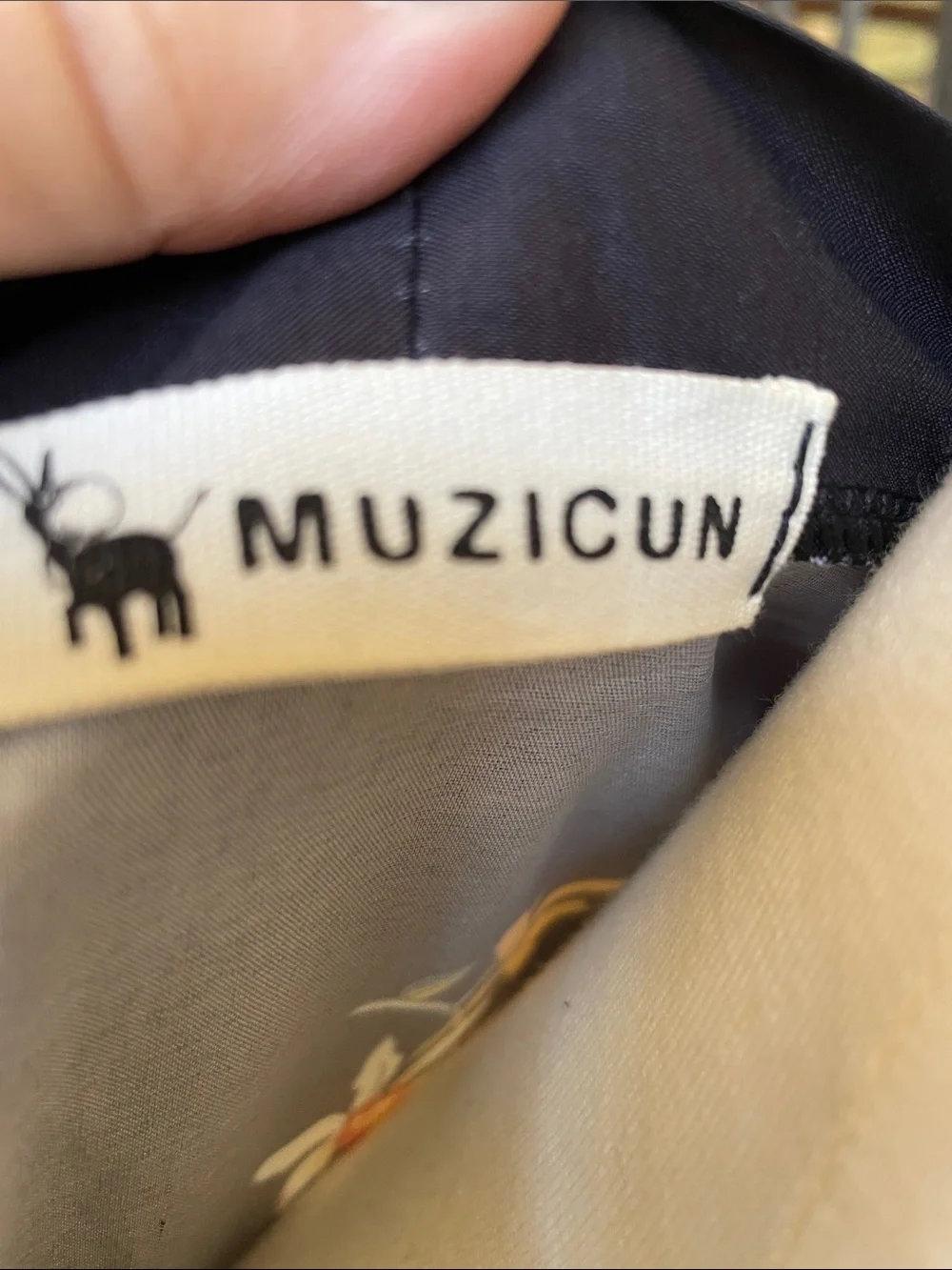 MUZICUN Crane Print Kimono - Picture 4 of 6